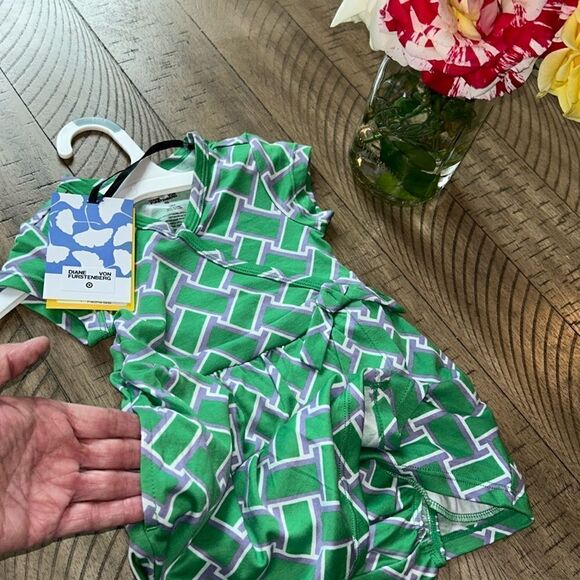 Sold out DVF 4 Target 🎯 Faux Wrap Dress 👗w/Comfy Bottoms Designer🧑🎨Cute 🥰 - Picture 16 of 17